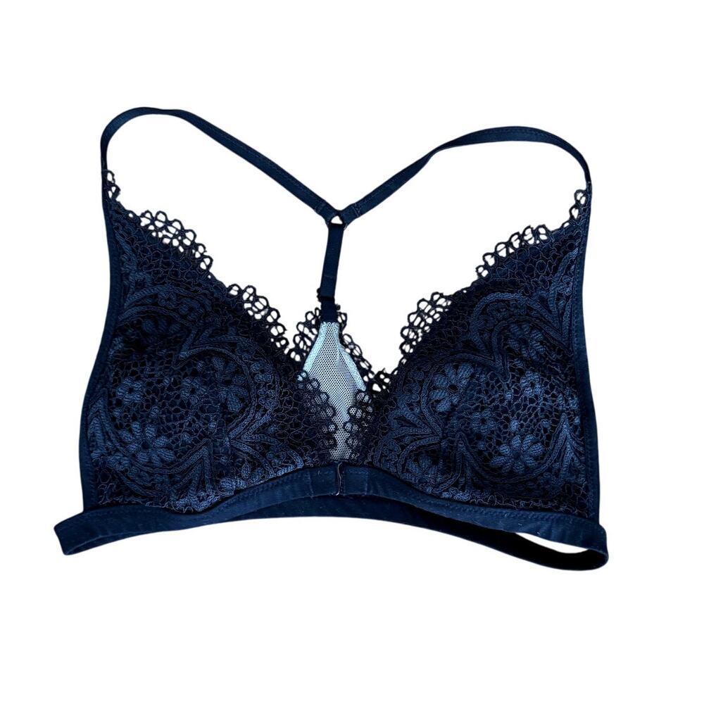 NWOT Victoria's Secret Lace Bralette Women's Size Small